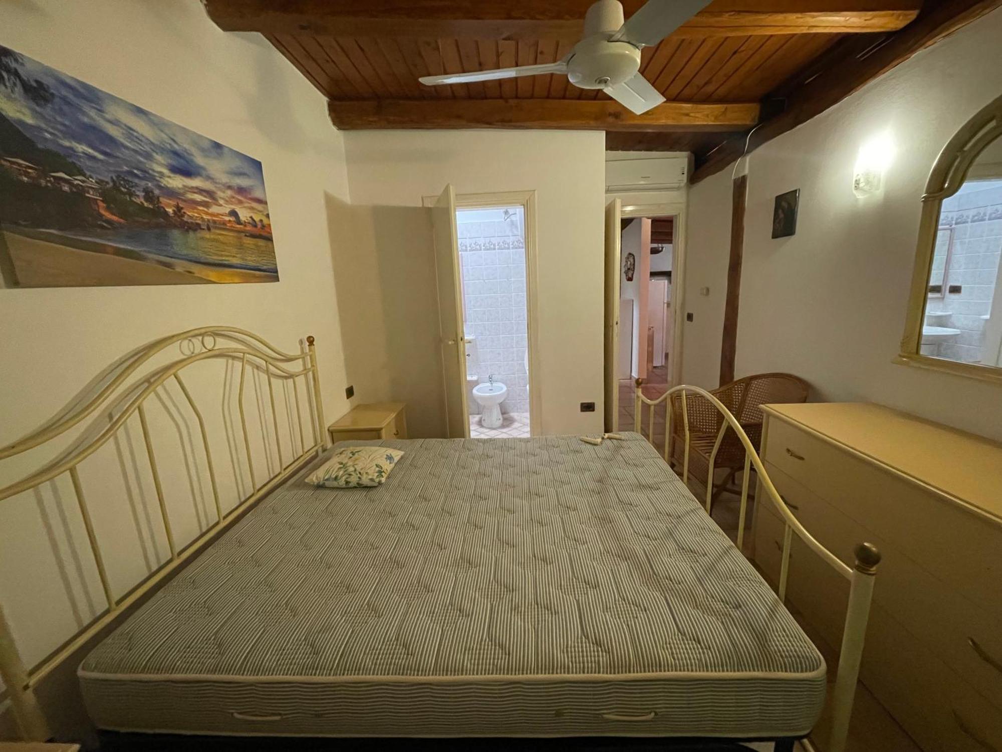 Villa Paonessa Lido Di Fondi Room photo